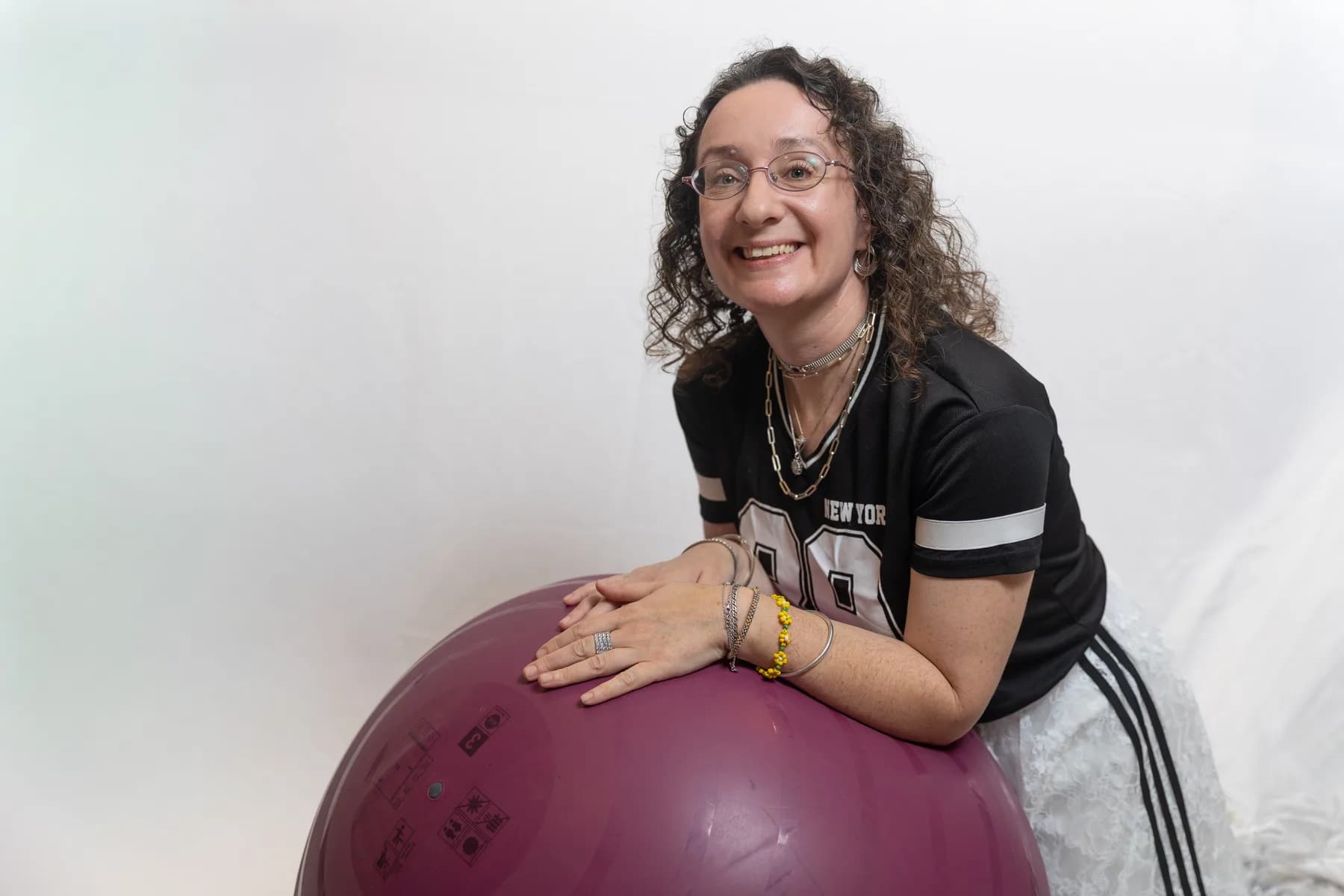 נטע קרם מדגימה תרגיל עם כדור